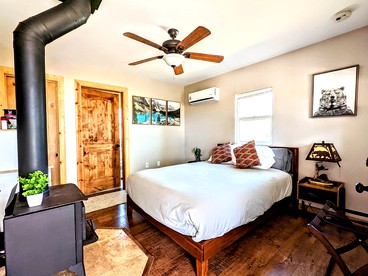 Santa Ysabel Lakeview Retreat: Ideal for Families and Nature Lovers - Santa Ysabel, California - glamping.directory