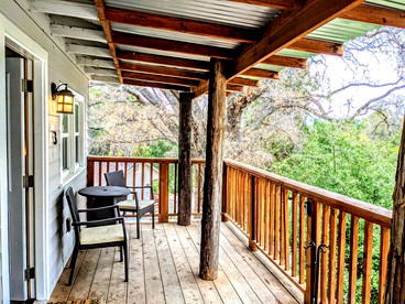 Santa Ysabel Lakeview Retreat: Ideal for Families and Nature Lovers - Santa Ysabel, California - glamping.directory