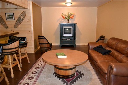 Secluded Log Cabin Nestled in the Woods in Athol, New York - Athol, New York - glamping.directory