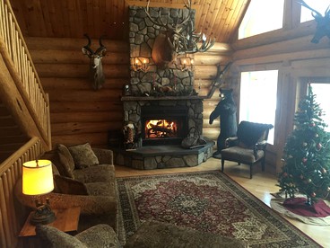 Secluded Log Cabin Nestled in the Woods in Athol, New York - Athol, New York - glamping.directory