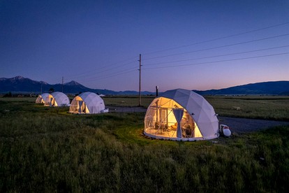 Secluded Montana Dome Retreat with Stunning Mountain Views Near Yellowstone National Park - glamping.directory