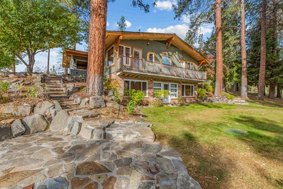 Enchanting Cabin Rental with Private Hot Tub, Heated Stone Floors, and Stunning Views near Leavenworth, Washington - glamping.directory