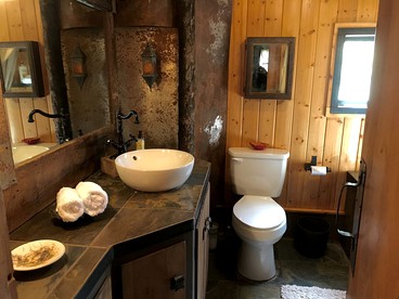 Charming Cabin Rental with Wood-Burning Stove in Eldora, Colorado - Nederland, Colorado - glamping.directory