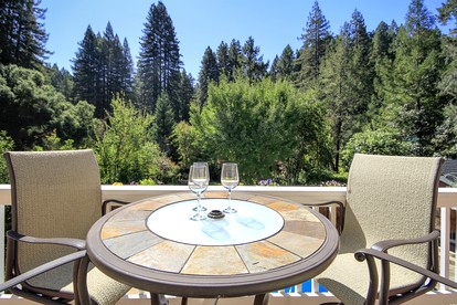 Comfy Villa with Swimming Pool in Forestville, California - Forestville, California - glamping.directory