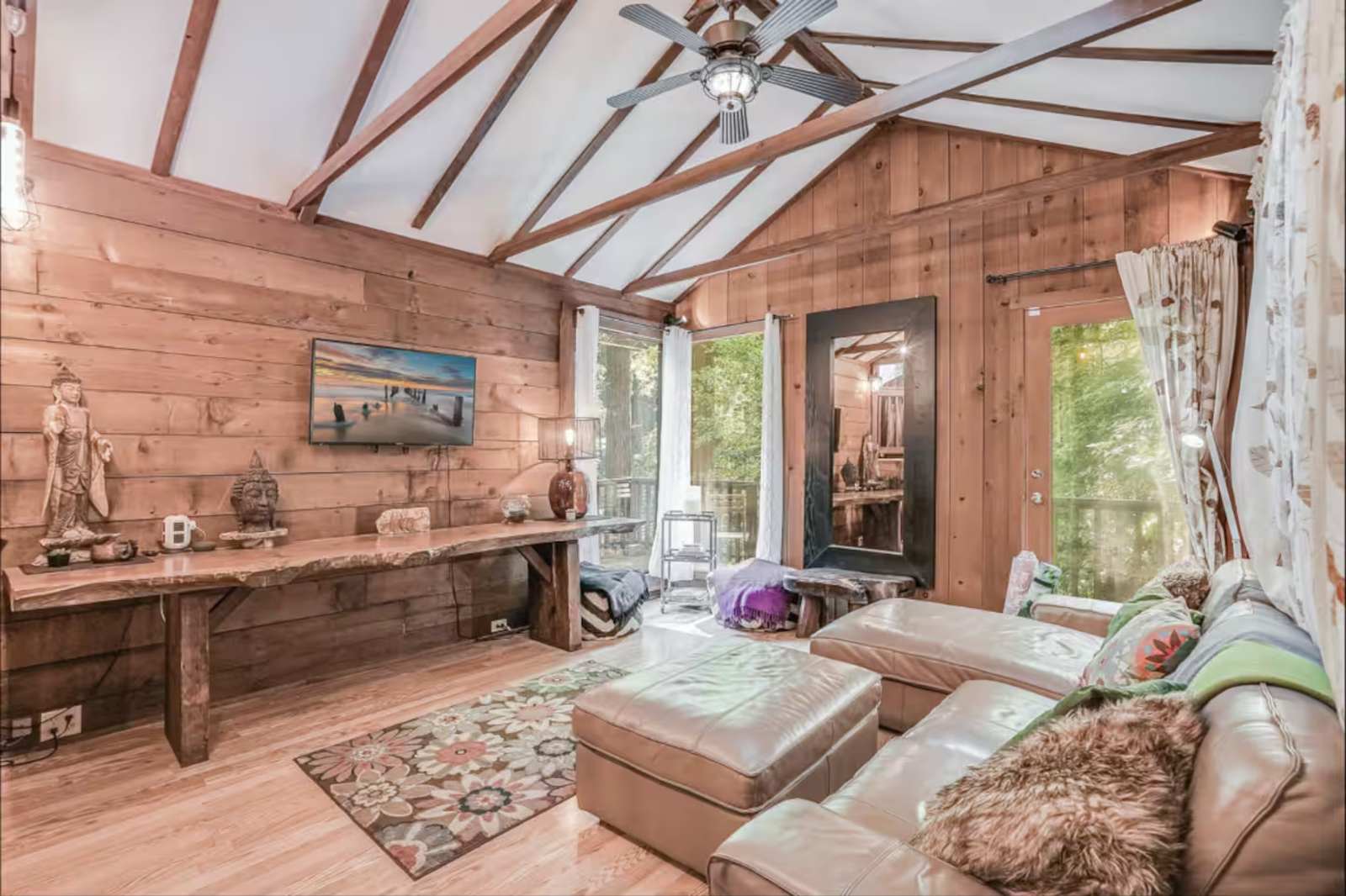 Norcal Hideaway - Guerneville, California - glamping.directory