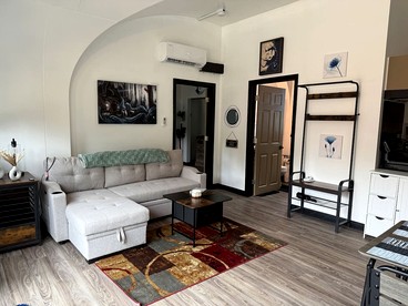 Unique Earth Home Stay with Pet Goats and Fishing Pond near Lake Gaston NC - Littleton, North Carolina - glamping.directory