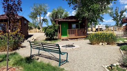 Cozy Cabin in Escalante, Utah - Amazing Glamping Spot for Exploring Canyons and National Parks - glamping.directory