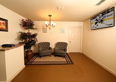 Cozy Dog-Friendly Cabin Rental Located near Pigeon Forge, Tennessee - Pigeon Forge, Tennessee - glamping.directory