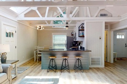 Charming Farmhouse Escape with Trails & Pond in College Station, Texas - College Station, Texas - glamping.directory