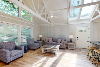 Charming Farmhouse Escape with Trails & Pond in College Station, Texas - College Station, Texas - glamping.directory