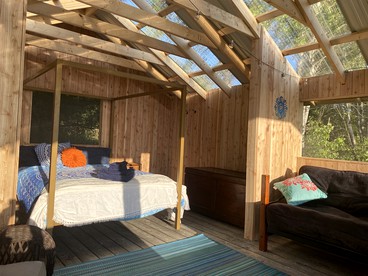 Gorgeous Finger Lakes Accommodation near Ithaca for Glamping in New York - Brooktondale, New York - glamping.directory