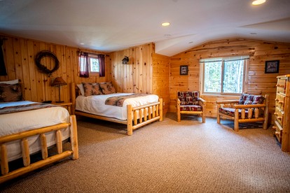 Expansive Birch Lake Cabin with Large Great Room & Outdoor Fun Near Babbitt, Minnesota - Babbitt, Minnesota - glamping.directory