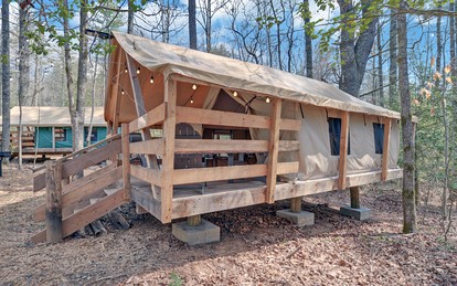 Pet-Friendly Glamping Retreat: Safari Tent Getaway in Suches, Georgia - Suches, Georgia - glamping.directory