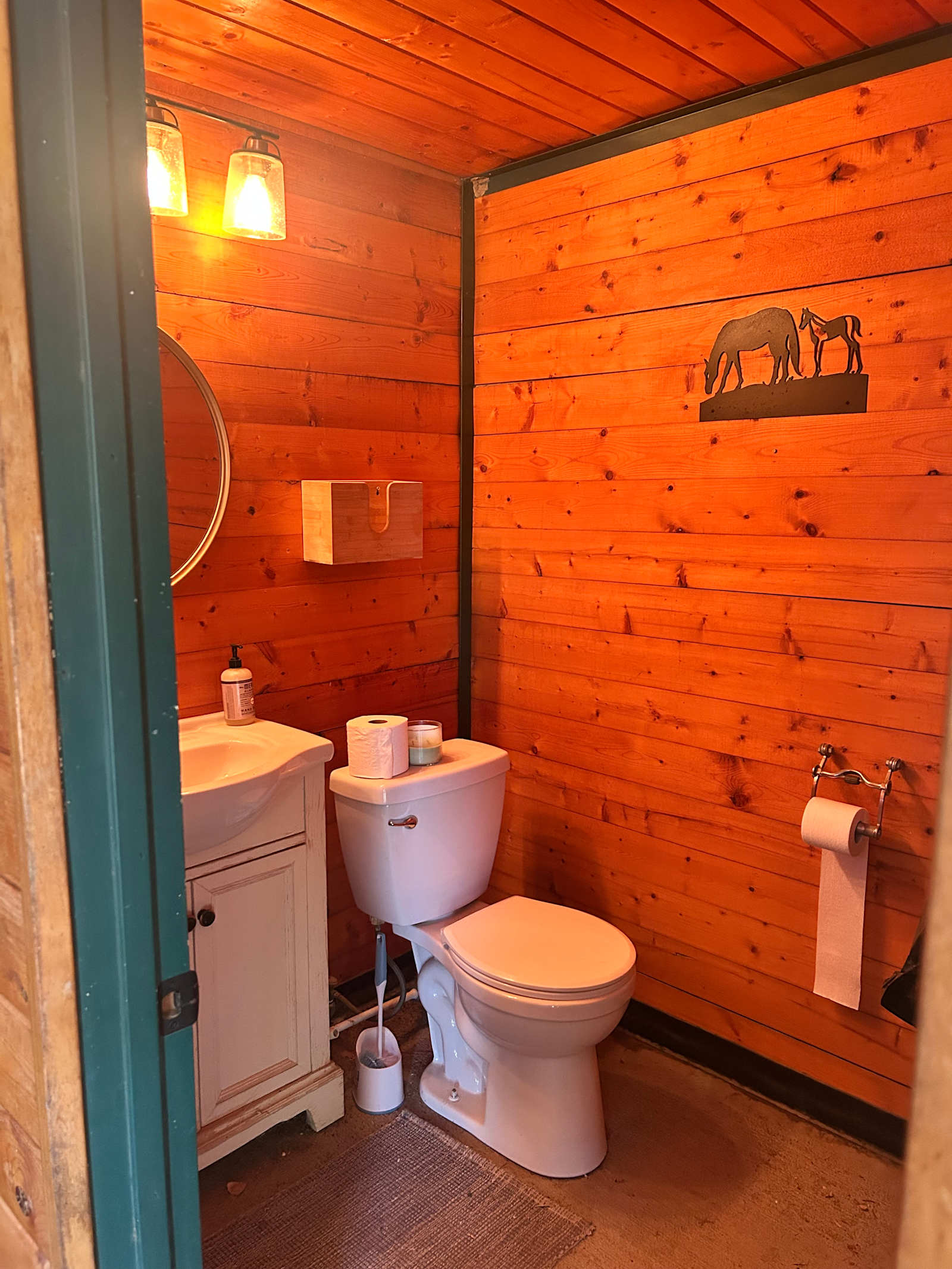 Wine Country Olive & Vine Acres - Temecula, California - glamping.directory