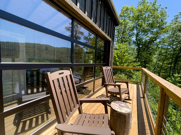 Pet-Friendly Glamping Cabin with Panoramic Views near Nantahala National Forest - Bryson City, North Carolina - glamping.directory