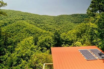 Pet-Friendly Glamping Cabin with Panoramic Views near Nantahala National Forest - Bryson City, North Carolina - glamping.directory