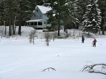 Pet-Friendly Cabin Rental near the Bigelow Preserve in Maine - Eustis, Maine - glamping.directory