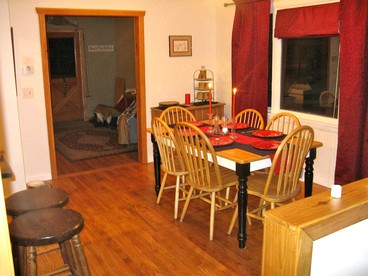 Pet-Friendly Cabin Rental near the Bigelow Preserve in Maine - Eustis, Maine - glamping.directory