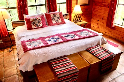 Scenic Marble Falls Cabin Rental with Lake Access - Marble Falls, Texas - glamping.directory