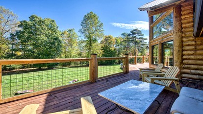 Luxury Log Cabin with Movie Room & Firepit near Sylva, North Carolina - Sylva, North Carolina - glamping.directory