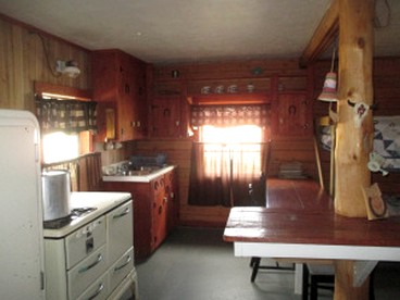 Two-Story Cabin Rental near Great Sand Dunes National Park in Colorado - Capulin, Colorado - glamping.directory