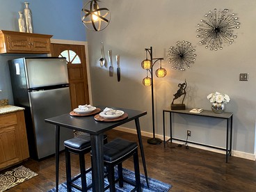 Charming Pet-Friendly Vacation Rental with a Private Pool in Hays County, Texas - Wimberley, Texas - glamping.directory