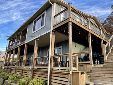 Lynchburg's Best-Kept Secret: A Unique Rental with Private Dock and Open Water Views - glamping.directory