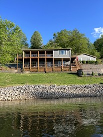 Lynchburg's Best-Kept Secret: A Unique Rental with Private Dock and Open Water Views - Lynchburg, Tennessee - glamping.directory