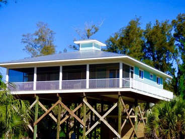 Spacious Beachfront House with Panoramic Gulf Views on Little Gasparilla Island, Florida - Placida, Florida - glamping.directory