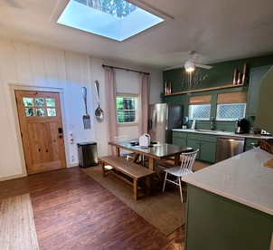 Modern Guerneville Rental for a Weekend Getaway from San Francisco - Guerneville, California - glamping.directory