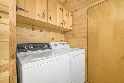 Creekside Cabin with Backyard and Foosball Table Great for Groups in Idaho - Island Park, Idaho - glamping.directory