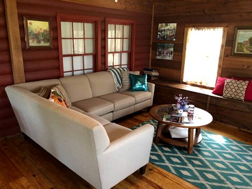 Peaceful Bandera Accommodation Perfect for Texas Hill Country Getaways - Bandera, Texas - glamping.directory