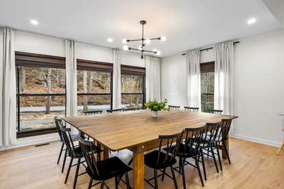 Gorgeous Modern Chateau Surrounded by Nature Perfect for Families in Pine Hill, New York - Pine Hill, New York - glamping.directory