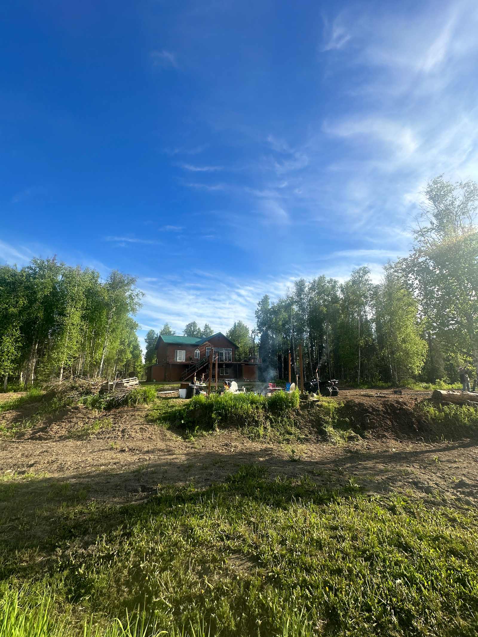 HiJo's Alaska Riverside Retreat - Houston, Alaska - glamping.directory