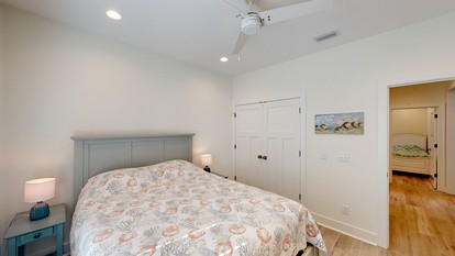 Beautiful Modern Cottage with Ping Pong Table in Jekyll Island, Georgia - Jekyll Island, Georgia - glamping.directory