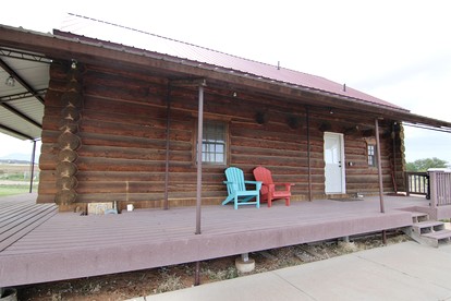 Spectacular Rustic Wooden Cabin in Blanding, Utah - Blanding, Utah - glamping.directory