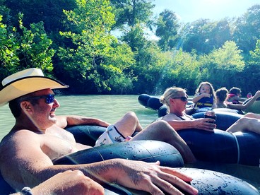 29 Son's Texas Riverside Retreat in Kingsbury, TX - Kingsbury, Texas - glamping.directory