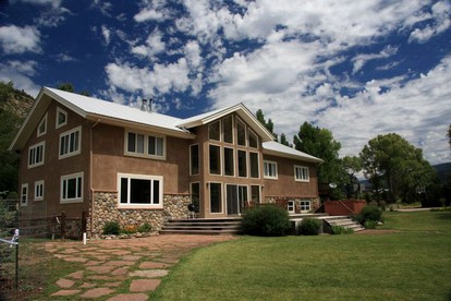 Spacious Camping Cabin on the Animas River near Trimble Hot Springs in Colorado - Durango, Colorado - glamping.directory