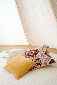 Gorgeous Bell Tent for a Romantic Glamping Escape Surrounded by Nature in Silver Point, Tennessee - Silver Point, Tennessee - glamping.directory