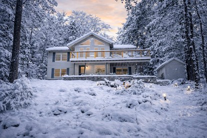 Enchanting Lakefront Cabin Retreat with Hot Tub and Fire Pit on Sebago Lake in Maine - glamping.directory