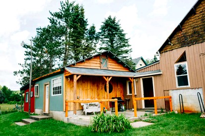 Gorgeous Suite for a Rustic Getaway near Manistee National Forest, Michigan - glamping.directory