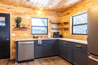 Cozy Cabin with Fire Pit on Lake Superior in Paradise, Michigan - Paradise, Michigan - glamping.directory