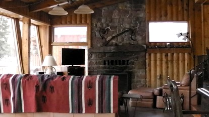 Spectacular Nature Retreat Perfect for Large Groups near Durango, Colorado - Durango, Colorado - glamping.directory