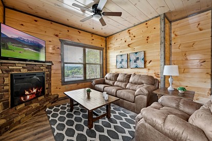 Charming Family Cabin • Hot Tub & Game Room • Near Dollywood in Sevierville, TN - Sevierville, Tennessee - glamping.directory