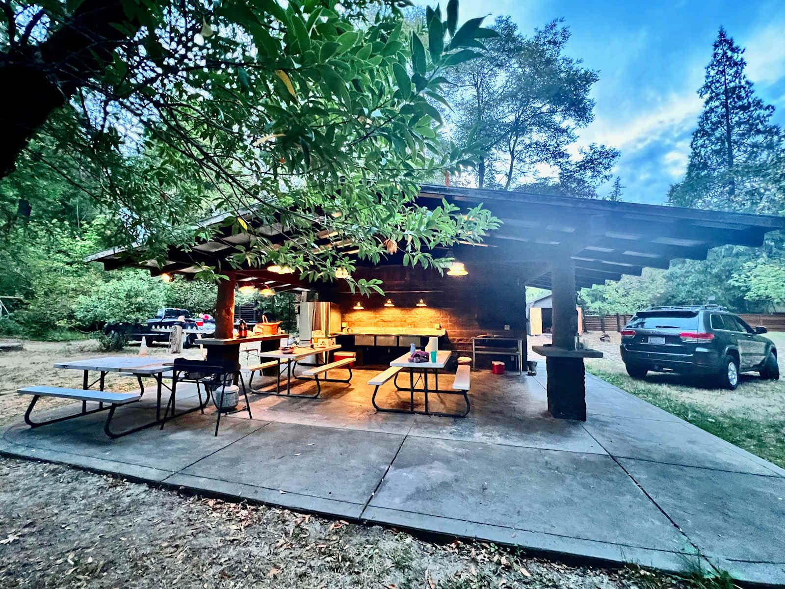 Redwood River Camp - glamping.directory