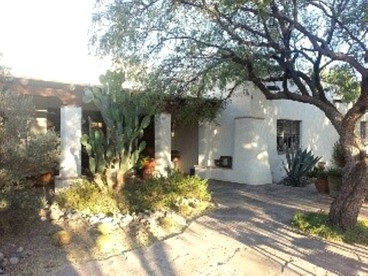 Cozy Vacation Rental with Pool Access in the Sonoran Desert, Arizona - glamping.directory