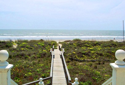 Beachfront Villa with Private Boardwalk near Charleston, South Carolina - Isle of Palms, South Carolina - glamping.directory