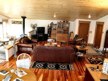 Secluded Lodge Rental for Large Groups in Lewis and Clark National Forest, Montana - White Sulphur Springs, Montana - glamping.directory