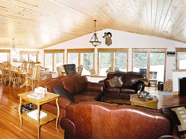 Secluded Lodge Rental for Large Groups in Lewis and Clark National Forest, Montana - White Sulphur Springs, Montana - glamping.directory