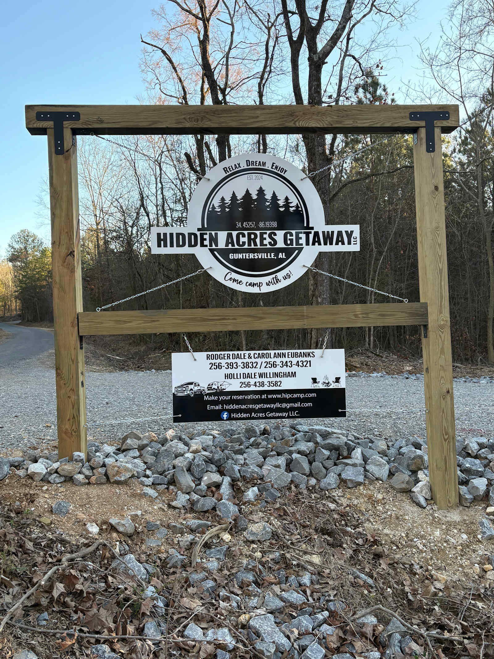 Hidden Acres Getaway LLC. - glamping.directory
